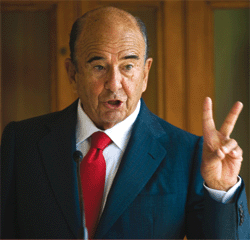 Emilio Botín has led Santander to overcome big challenges