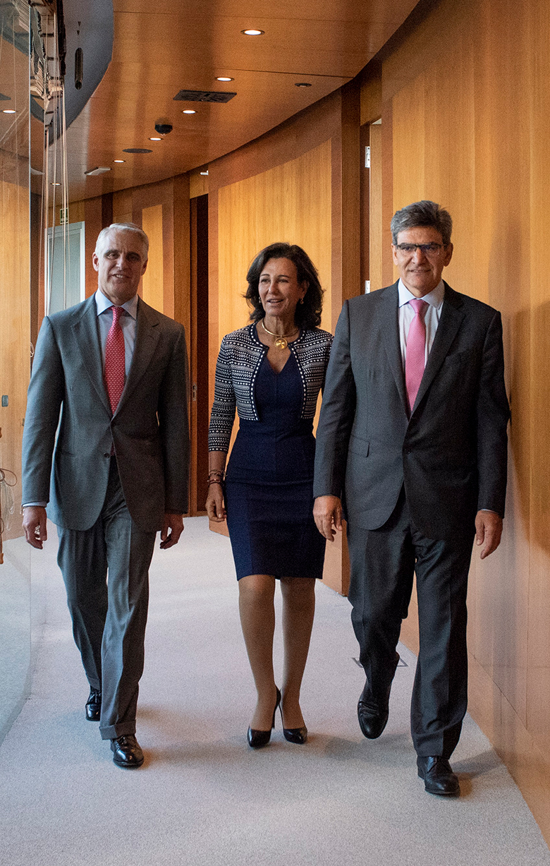 Andrea-Orcel-Santander-2018-780