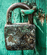 padlock-old-rusty-160x186