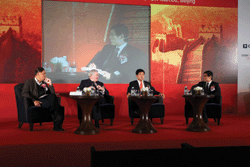 (l to r) Wang Dongming, chairman, Citic Securities; Padraic Fallon, chairman, Euromoney Institutional Investor; Zhang Hongli, senior executive vice-president, ICBC; Levin Zhu, chief executive, chairman of the management committee, CICC