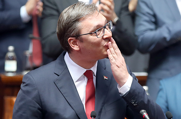 Aleksandar-Vucic-R-600