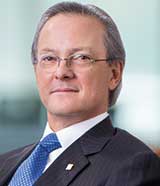 MANUEL-GRULLON-160x186