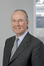 Alex Wilmot-Sitwell, UBS