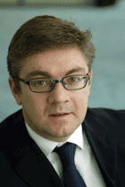 Stephen Dulake, JPMorgan