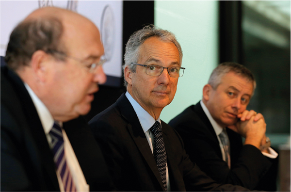 nicholas-moore-600x396