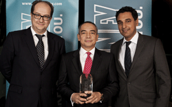 Outstanding contribution: Nazir Razak, group chief executive of CIMB, with Euromoney’s editor Clive Horwood (l) and Asia editor Anuj Gangahar