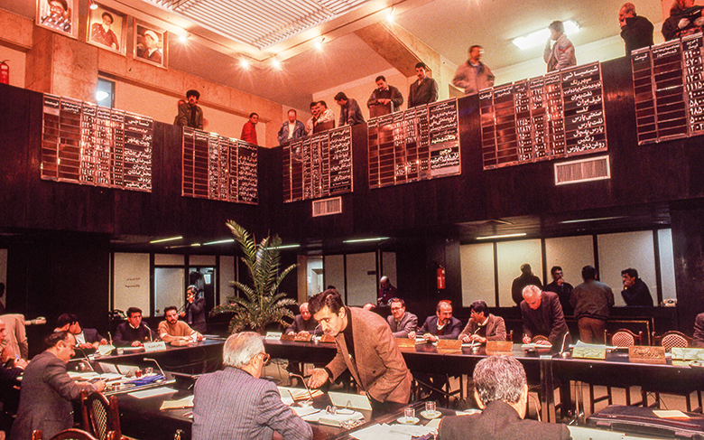 Stock_exchange_tehran_780