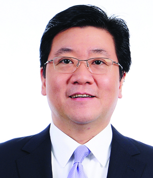 fabian Dee 300x350.jpg