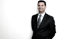 Zar Amrolia, Deutsche Bank