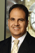 Stephen Girdis, Macquarie