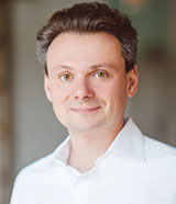 Sergey-Monin-Raiffeisenbank-Russia-AfE-160x186.jpg