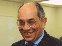 Egypt's finance minister Youssef Boutros-Ghali 