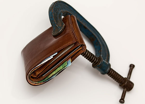 wallet-vice-credit-squeeze-600