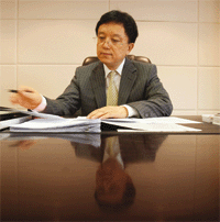 Guan Jianzhong, chairman of Dagong Global Credit Rating, the Chinese ratings agency