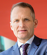 Michał Gajewski Santander Bank Polska_AfE_CEE_leadership_160x186