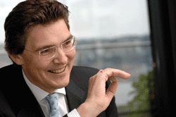 Will WestLB be an asset that will enable LBBW to build on its credentials as the so-called national champion that German banking needs, and to enhance the reputation of its boss, Siegfried Jaschinski, as one of the Wunderkinder of German banking?