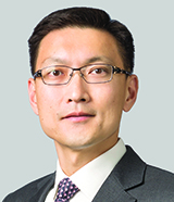 Stephen-Chang-Pimco-160x186