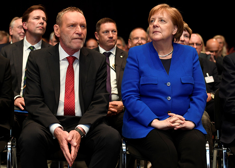 Helmut-Schleweis-Angela-Merkel-R-780.jpg