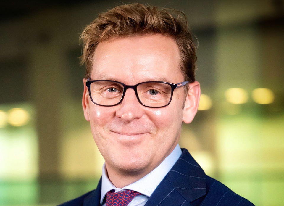 Peter-Crawley-HSBC-960.jpg