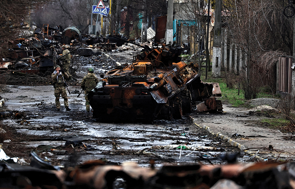 Ukraine-tank-destruction-Reuters-960.jpg