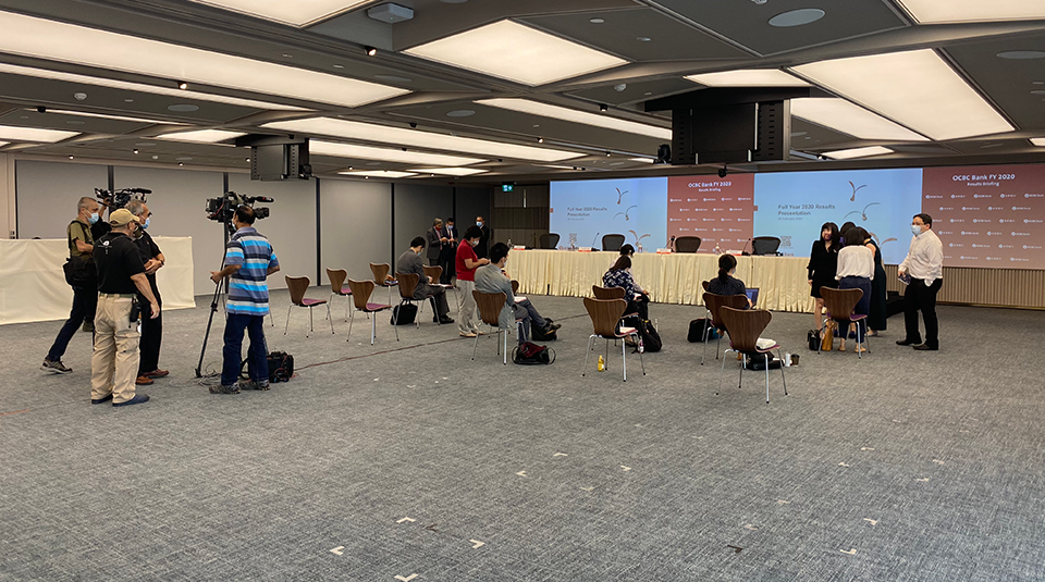 Singapore-banks-OCBC-room-960x535.png