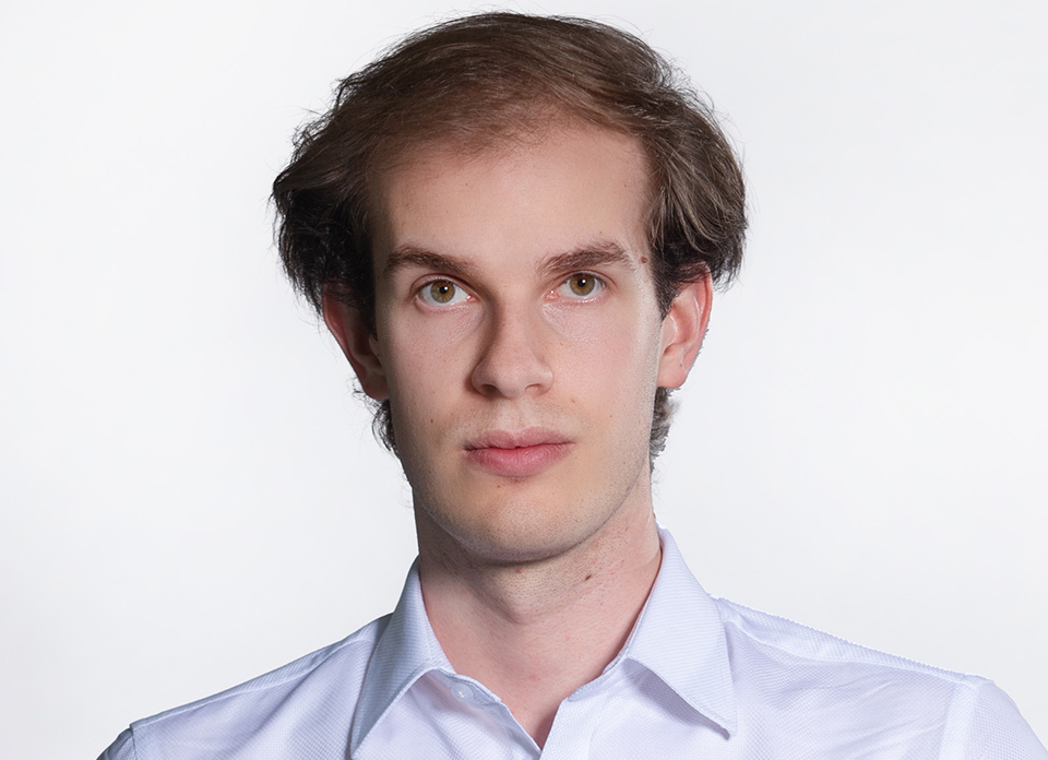 Mateusz-Czyzkowski-XTB-960.jpg