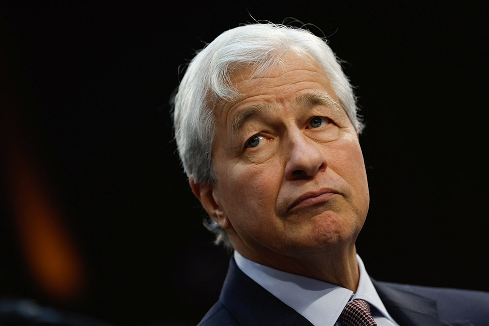 Jamie-Dimon-glum-Reuters-960.jpg
