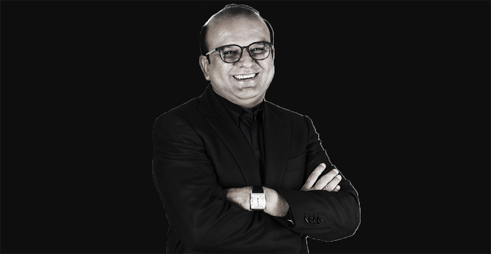 Mayur_Ghelani_b_w_Covalent-960.png