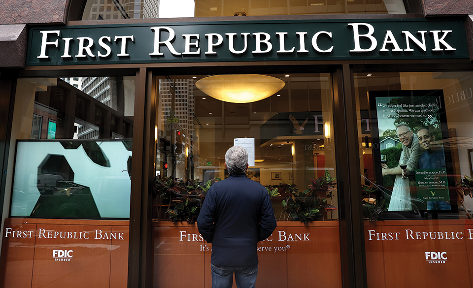 First-Republic-Bank-branch-logo-Getty-960.jpg