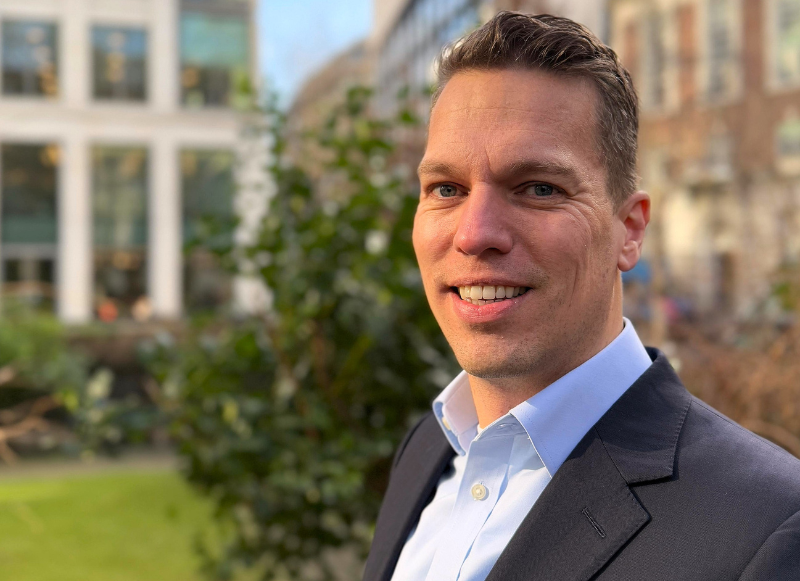 Rogier van Lammeren, Lloyds.png
