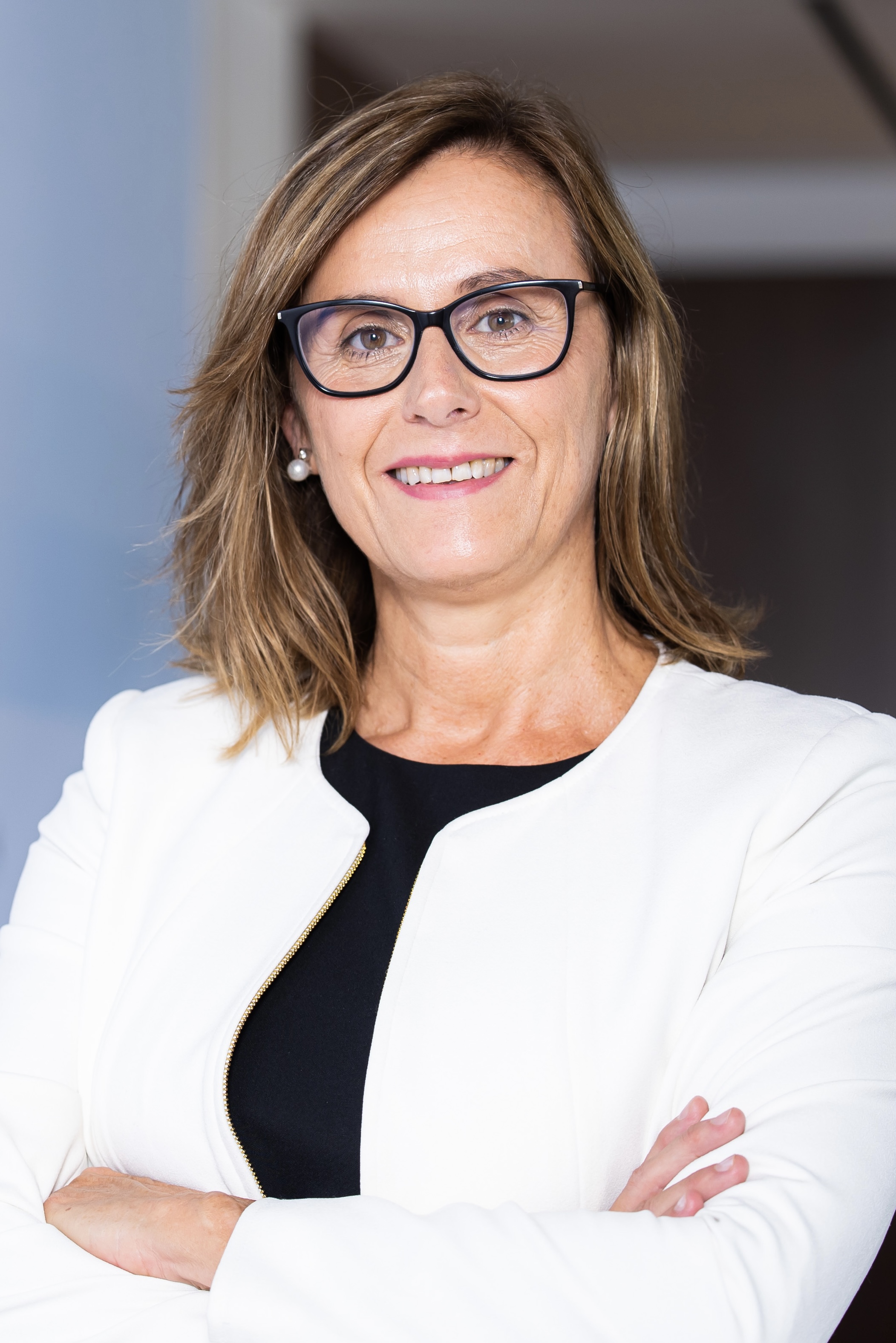 Cristina González_general manager_MicroBank.jpg