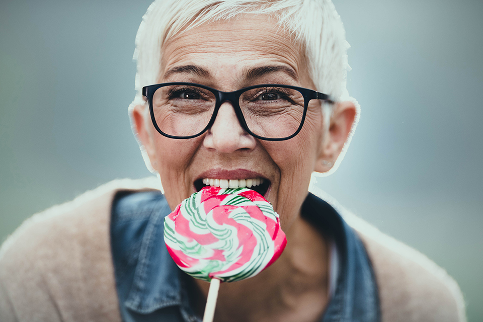 elderly-woman-candy-lollipop-sweets-iStock-960.jpg