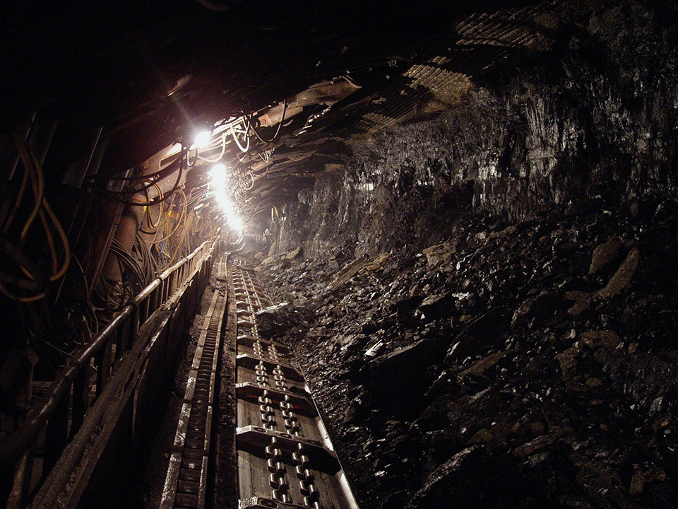 coal-mining-free-960.jpg