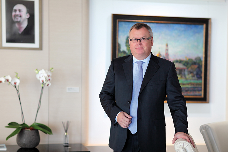 Kostin office 780