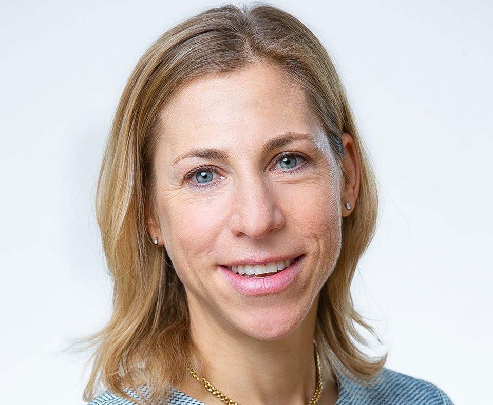 Kim-Hochfeld-SSGA-official-960.jpg