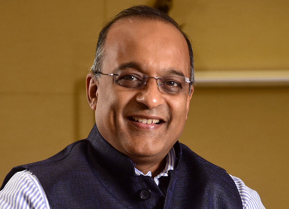 sashidhar-jagdishan-HDFC-official-960.jpg