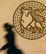 Merrill-Lynch-logo-R-160x186