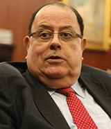 Julio-Velarde-R-160x186